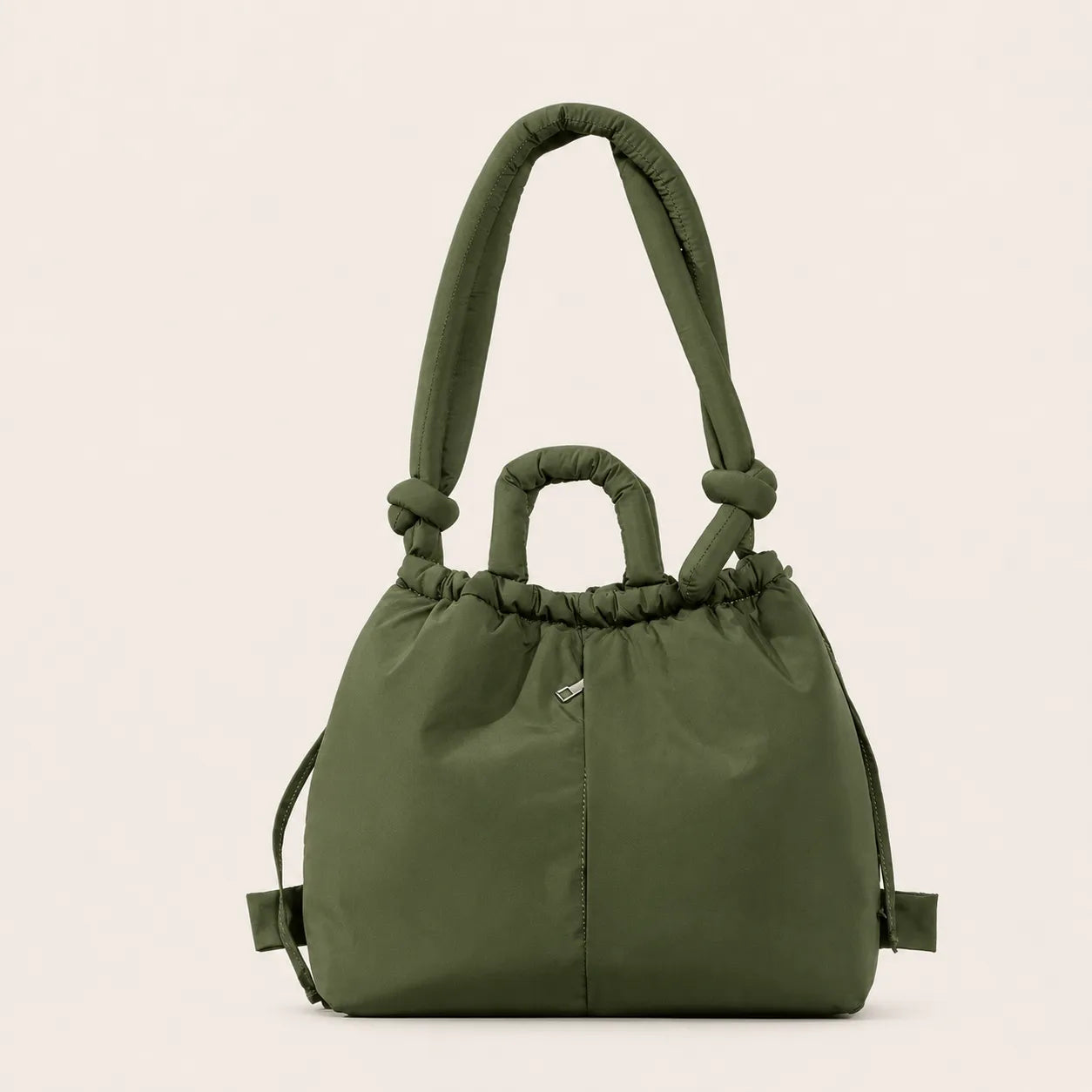 sac confortable et tendance multi-porté en doudoune vert olive fumée kaki